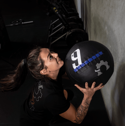 Wall Ball \ 6kg Medicine Ball | Industrial Athletic